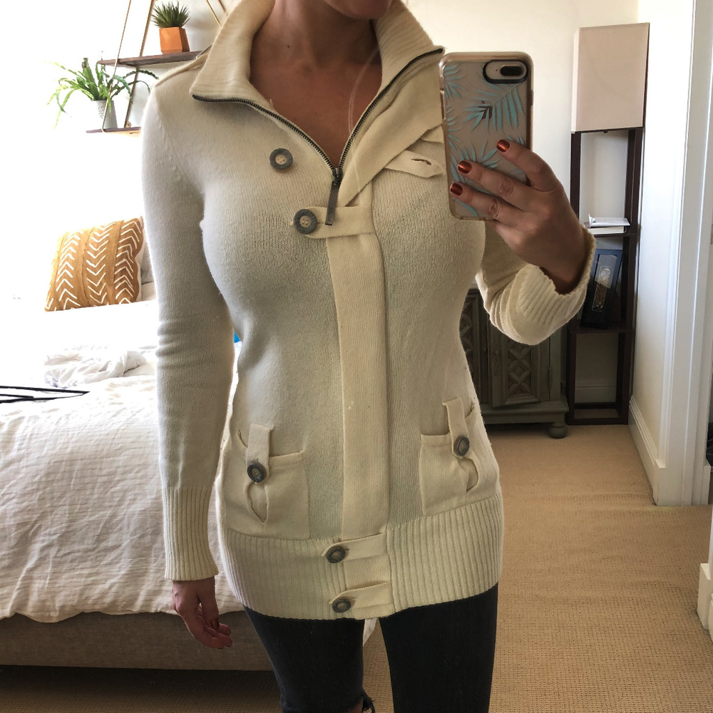 KENSIE Cream Sweater
